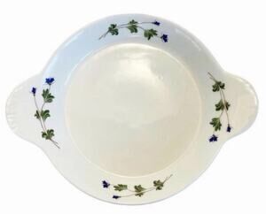 BIA Le Cordon Bleu San Carlos CA White Porcelain Hand Decorated Plate w/Handles